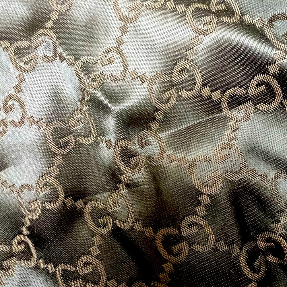 Gucci Satin shoe dust bag